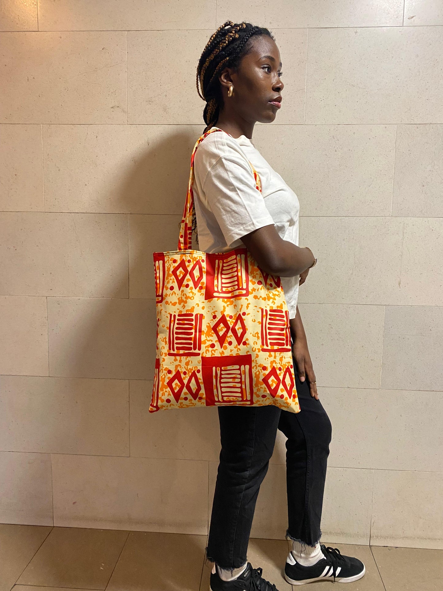 Tote bag